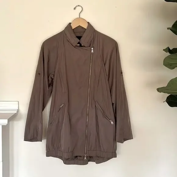 BCBG Max Azaria Light Rain Jacket, Women XS - Picture 6 of 13